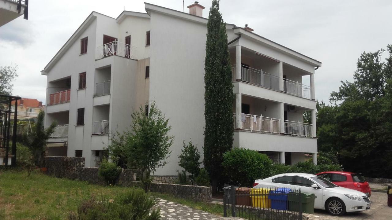 Appartement Studio Apartman Lady à Njivice Extérieur photo